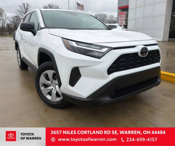 2023 Toyota RAV4 LE FWD photo