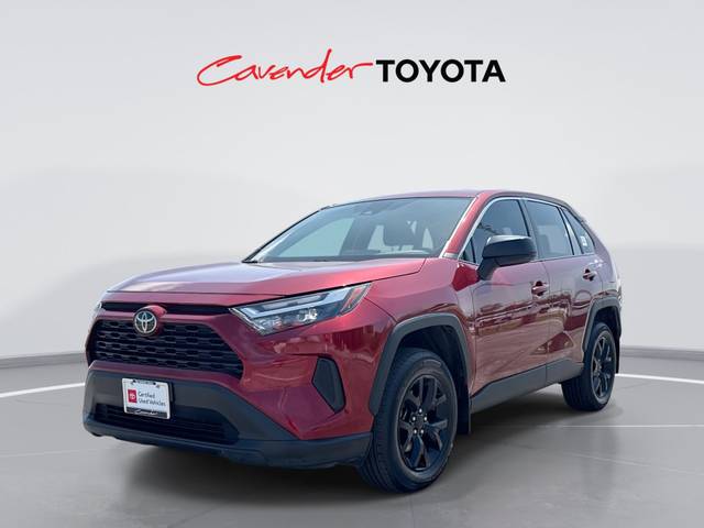 2023 Toyota RAV4 LE FWD photo