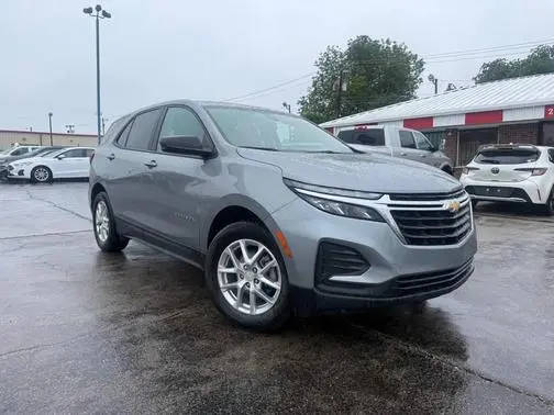 2023 Chevrolet Equinox LS FWD photo