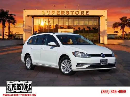 2019 Volkswagen Golf SportWagen SE FWD photo