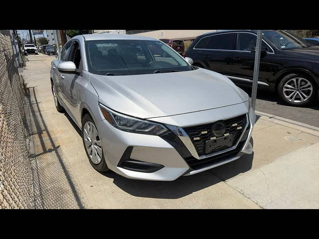 2021 Nissan Sentra S FWD photo