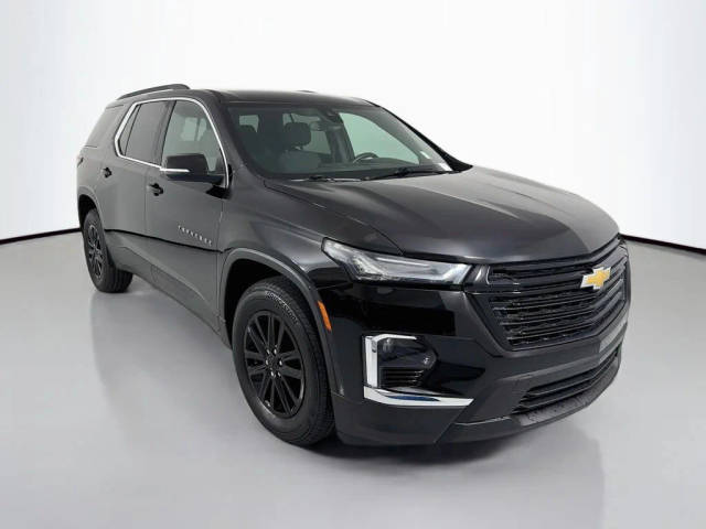 2023 Chevrolet Traverse LT Cloth FWD photo