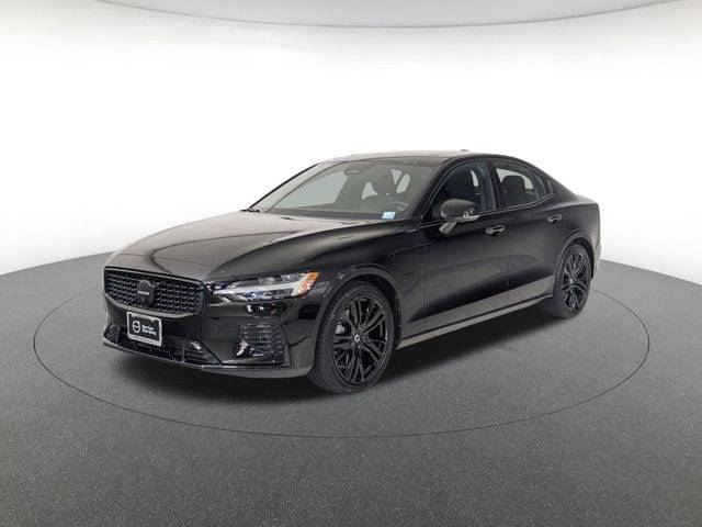 2023 Volvo S60 Recharge Plus Black Edition AWD photo