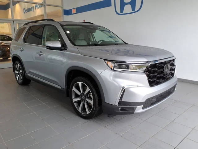 2023 Honda Pilot Elite AWD photo