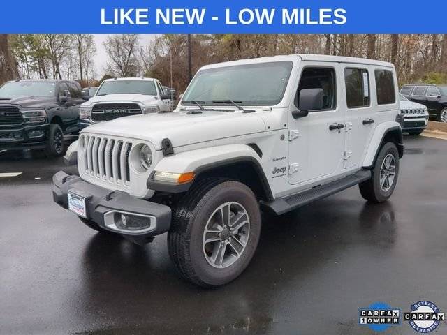 2023 Jeep Wrangler Unlimited Sahara 4WD photo
