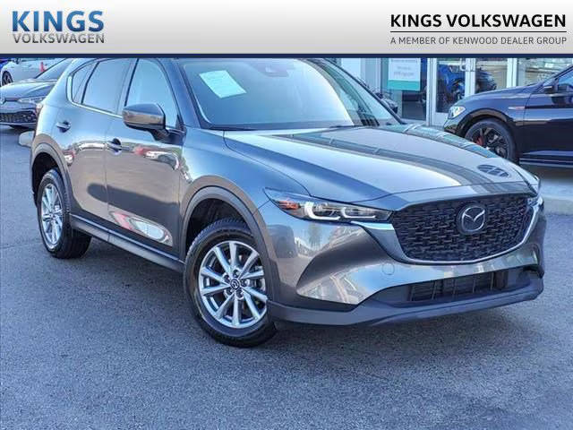 2023 Mazda CX-5 2.5 S Preferred Package AWD photo