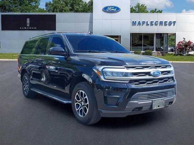 2023 Ford Expedition Max XLT 4WD photo