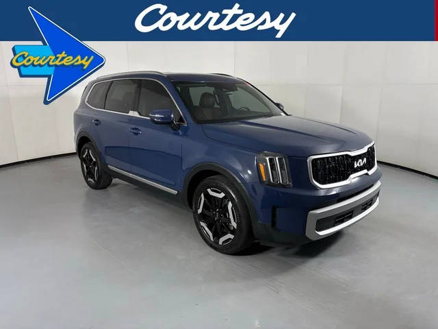 2023 Kia Telluride EX FWD photo