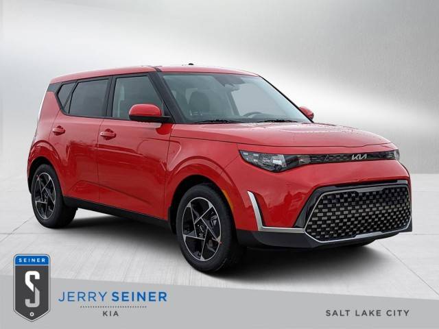 2023 Kia Soul EX FWD photo