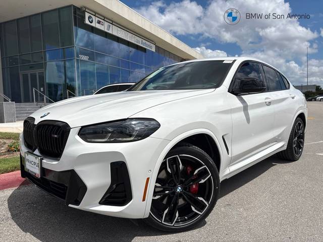 2023 BMW X4 M40i AWD photo