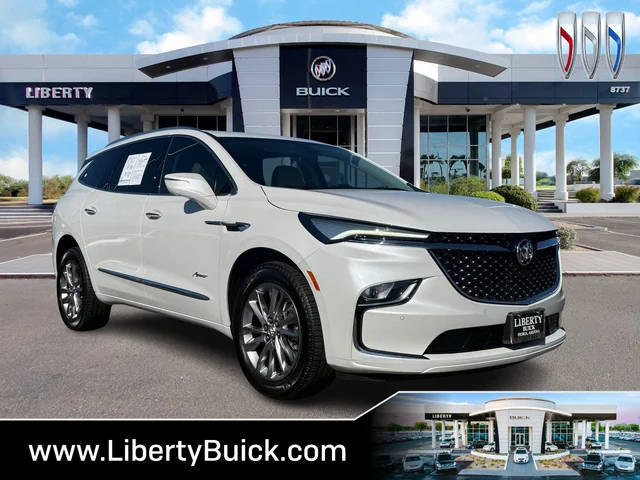 2023 Buick Enclave Avenir AWD photo