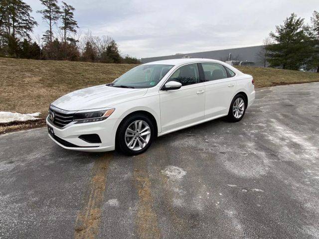 2020 Volkswagen Passat 2.0T SE FWD photo