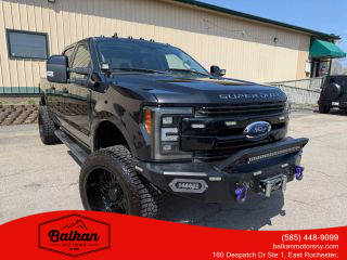 2019 Ford LARIAT 4WD photo