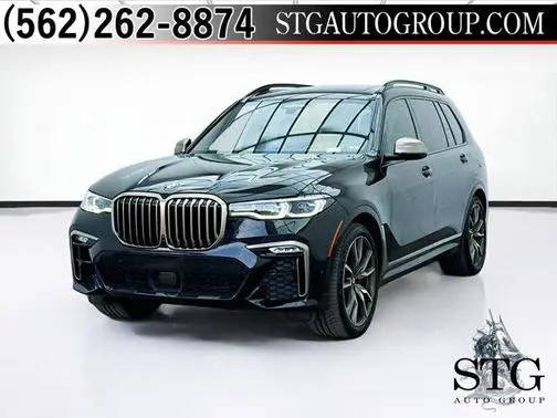 2022 BMW X7 M50i AWD photo