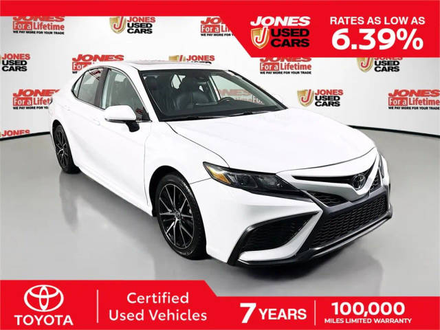 2023 Toyota Camry SE FWD photo