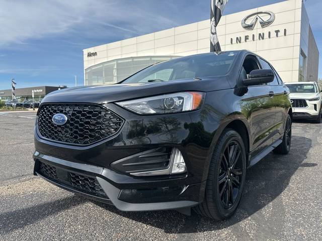 2023 Ford Edge ST-Line AWD photo