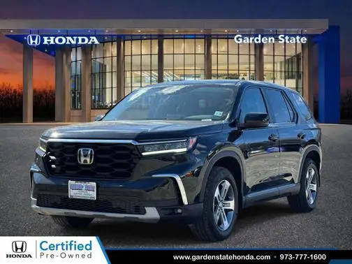 2023 Honda Pilot EX-L 7 Passenger AWD photo