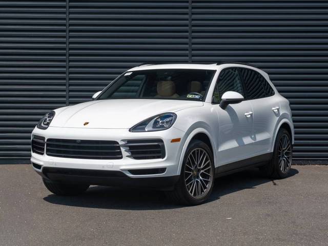2023 Porsche Cayenne  AWD photo