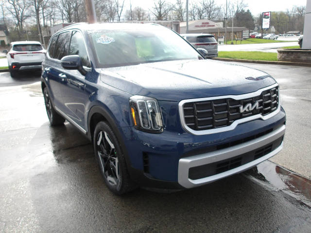 2023 Kia Telluride S AWD photo