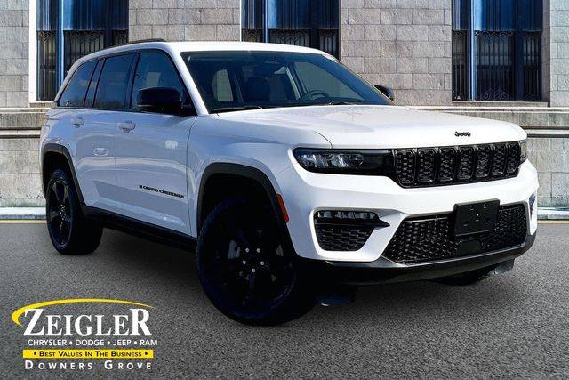 2023 Jeep Grand Cherokee Limited 4WD photo