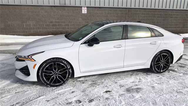2023 Kia K5 GT FWD photo