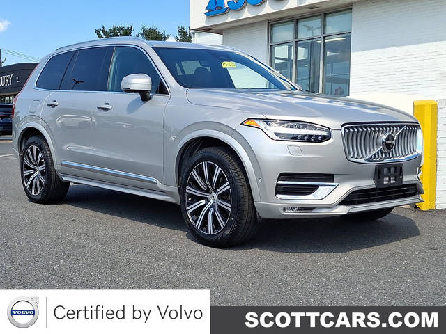 2023 Volvo XC90 Plus AWD photo