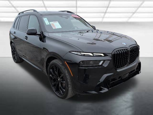 2023 BMW X7 xDrive40i AWD photo