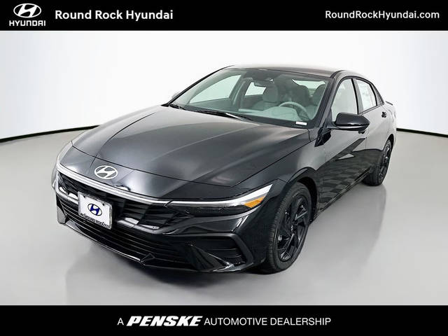 2023 Hyundai Elantra SEL FWD photo