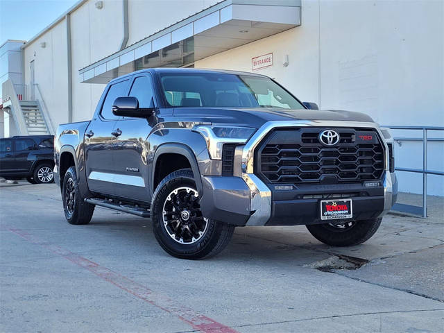 2023 Toyota Tundra SR5 4WD photo