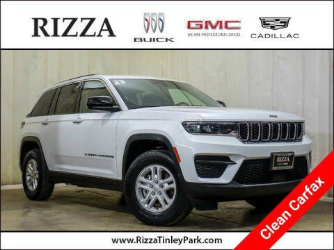 2023 Jeep Grand Cherokee Laredo 4WD photo