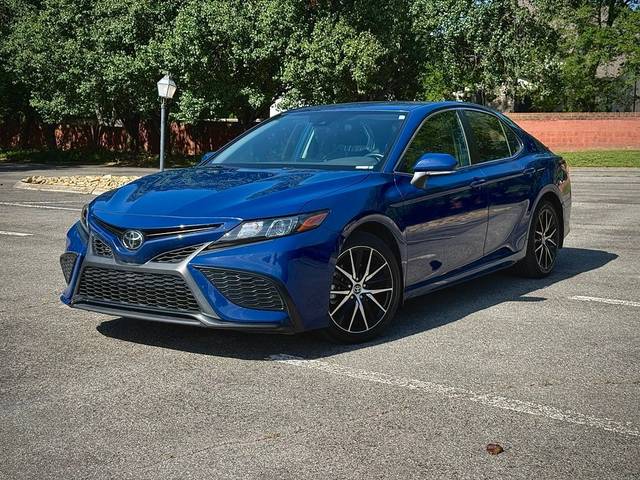 2023 Toyota Camry SE FWD photo
