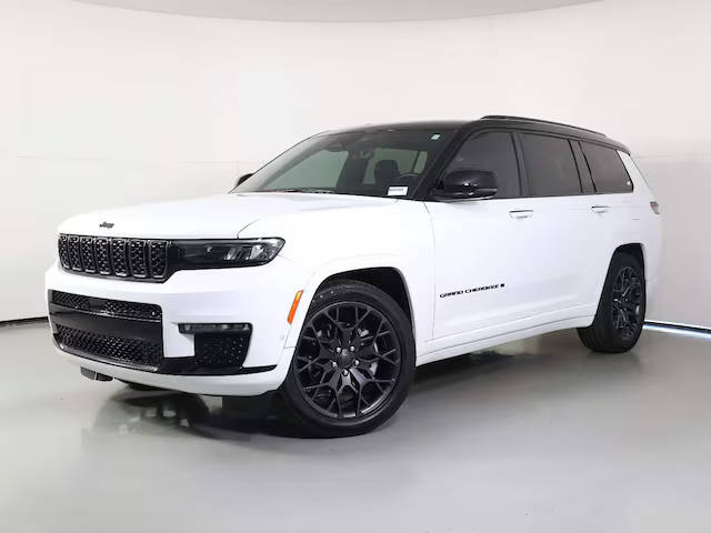2023 Jeep Grand Cherokee L Summit 4WD photo