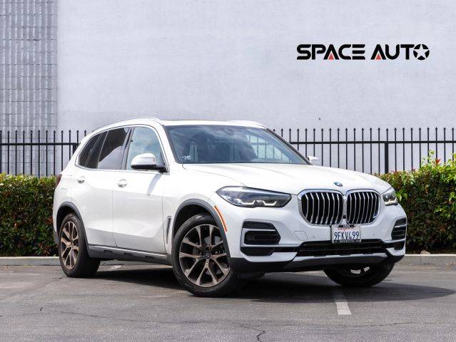 2023 BMW X5 xDrive40i AWD photo