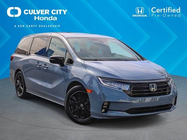 2023 Honda Odyssey Sport FWD photo