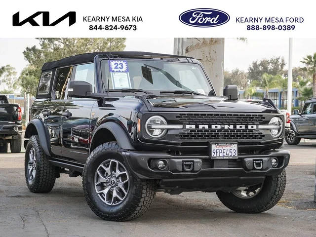 2023 Ford Bronco 4 Door Badlands 4WD photo