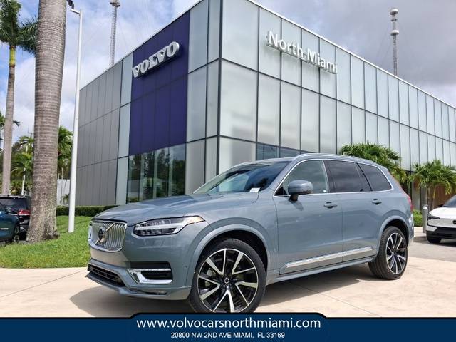 2023 Volvo XC90 Plus AWD photo