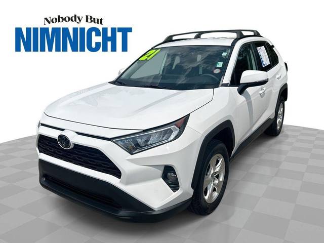 2021 Toyota RAV4 XLE FWD photo