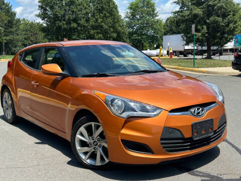 2016 Hyundai Veloster FWD photo