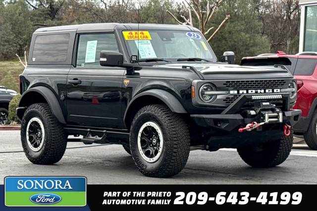 2023 Ford Bronco 2 Door Badlands 4WD photo