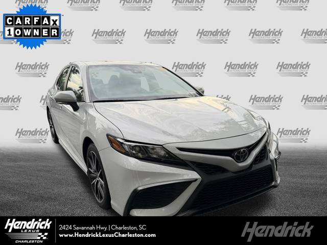 2023 Toyota Camry SE FWD photo