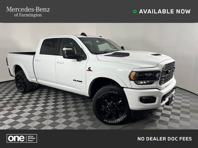 2023 Ram 3500 Limited 4WD photo