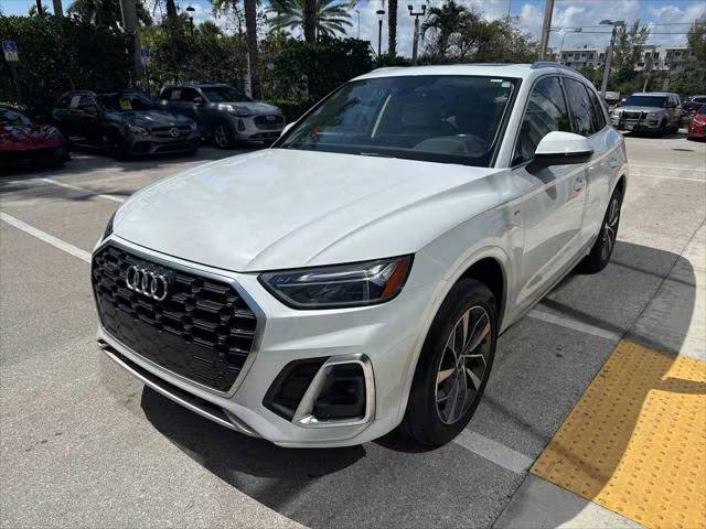 2023 Audi Q5 S line Premium AWD photo