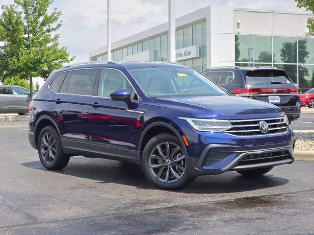 2023 Volkswagen Tiguan SE AWD photo