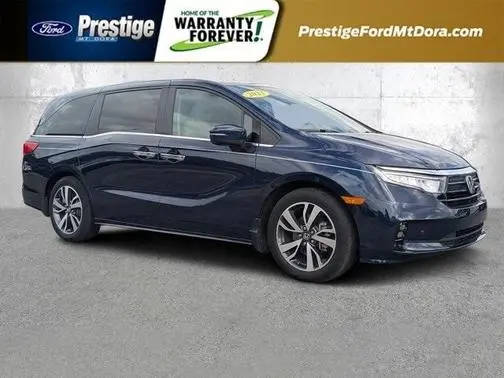 2023 Honda Odyssey Touring FWD photo