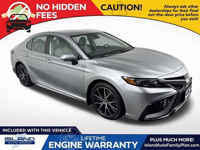 2023 Toyota Camry SE AWD photo