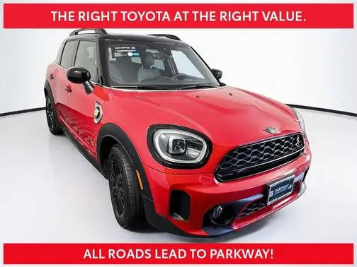 2023 MINI Countryman Cooper SE AWD photo