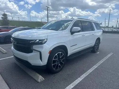 2023 Chevrolet Suburban RST RWD photo