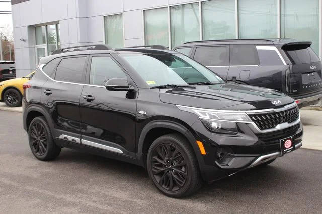 2023 Kia Seltos Nightfall AWD photo