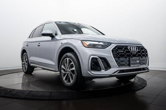 2023 Audi Q5 S line Premium Plus AWD photo