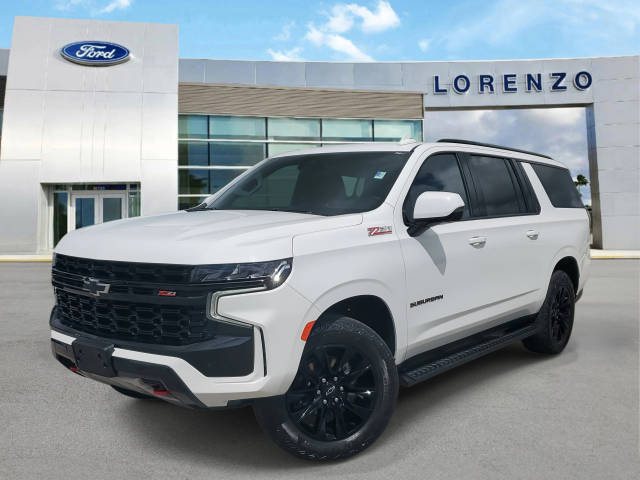 2023 Chevrolet Suburban Z71 4WD photo